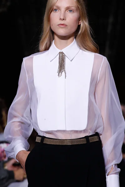 Look 89